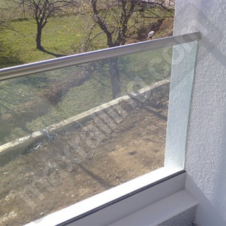 Profil Osnova Za Stklen Parapet 3m Aluminj Efekt Nerzhdaema Stomana Elementi Za Stklen Parapet S Profil Za Montazh Vrhu Poda Top Ceni